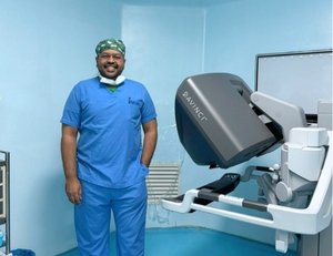Robotic Cancer Surgeon