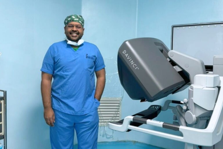 Surgical Oncologist Dr Anuj Suketu